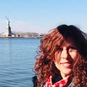 Meet your Posher, Debbie